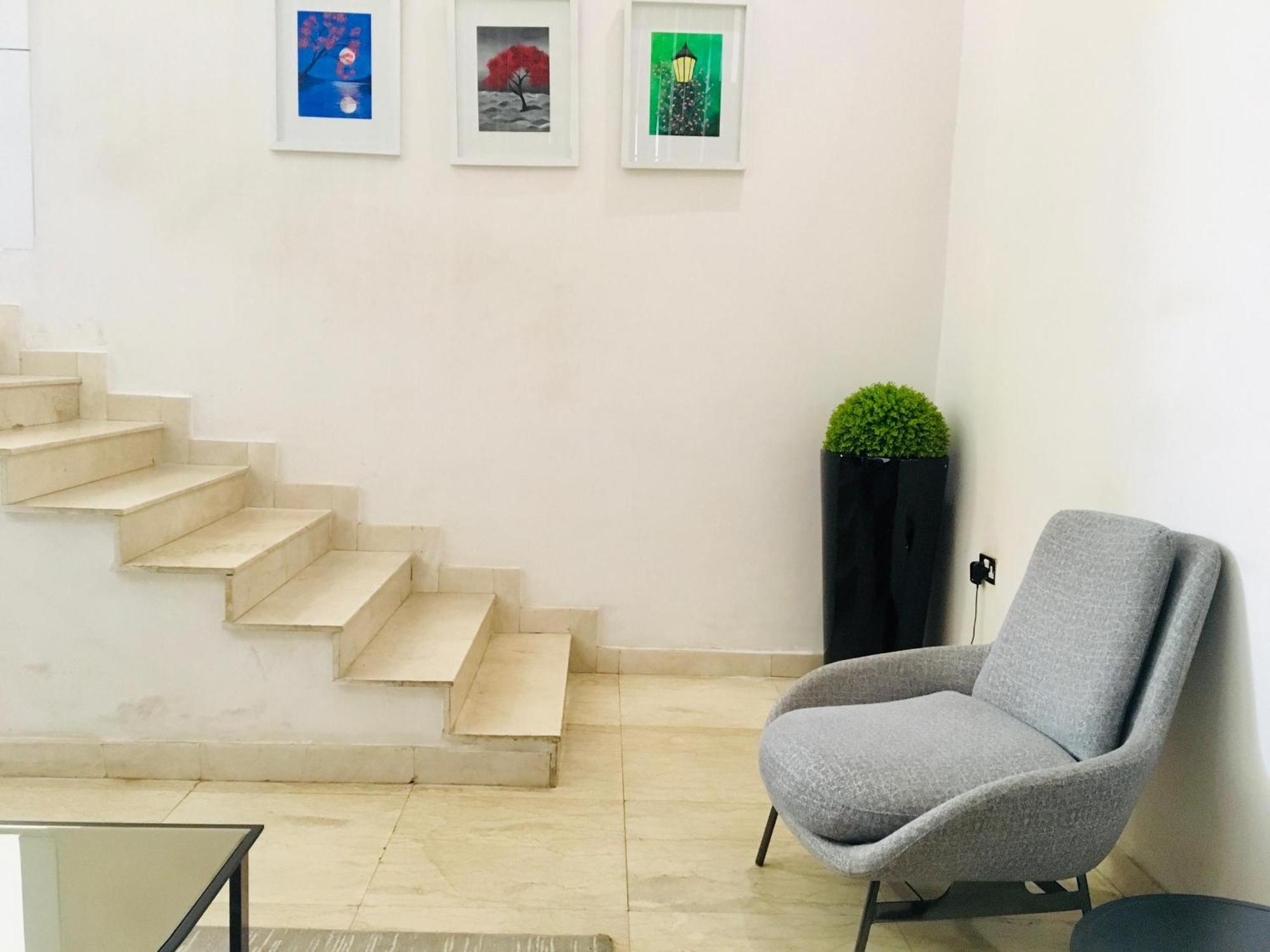 Summerset Continental Hotel Maitama By T E L E Hospitality Abuja Extérieur photo